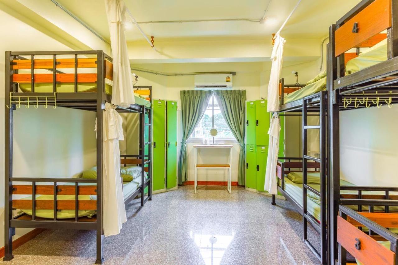 Oyo 75416 Rama3 Sunrise Hostel Bangkok Exteriör bild